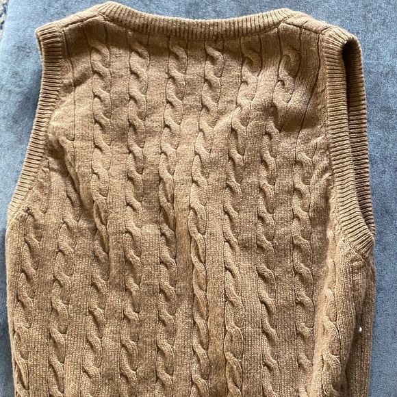 Brandy Melville brown sweater vest - Picture 2 of 3